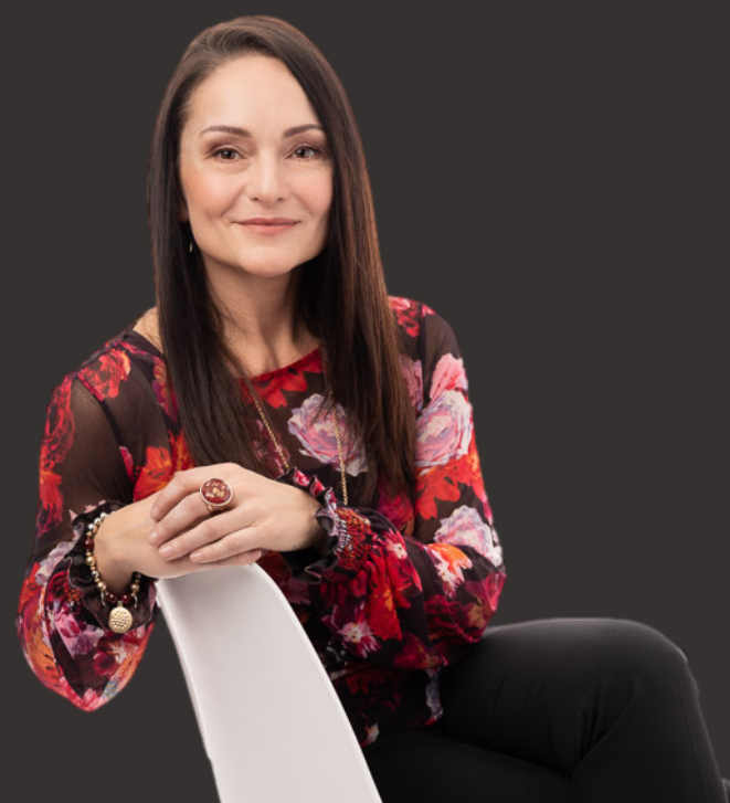 Adryanna Muncoro Professional Speaker and Entrepreneurship Expert Entrepreneurship and business performance advisor Adryanna Muncoro